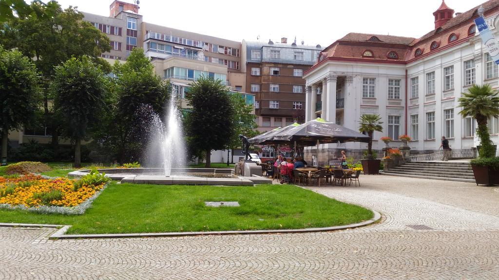 Apartmany Perla Karlovy Vary Extérieur photo